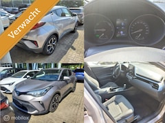 Toyota C-HR - 1.8 Hybrid Dynamic