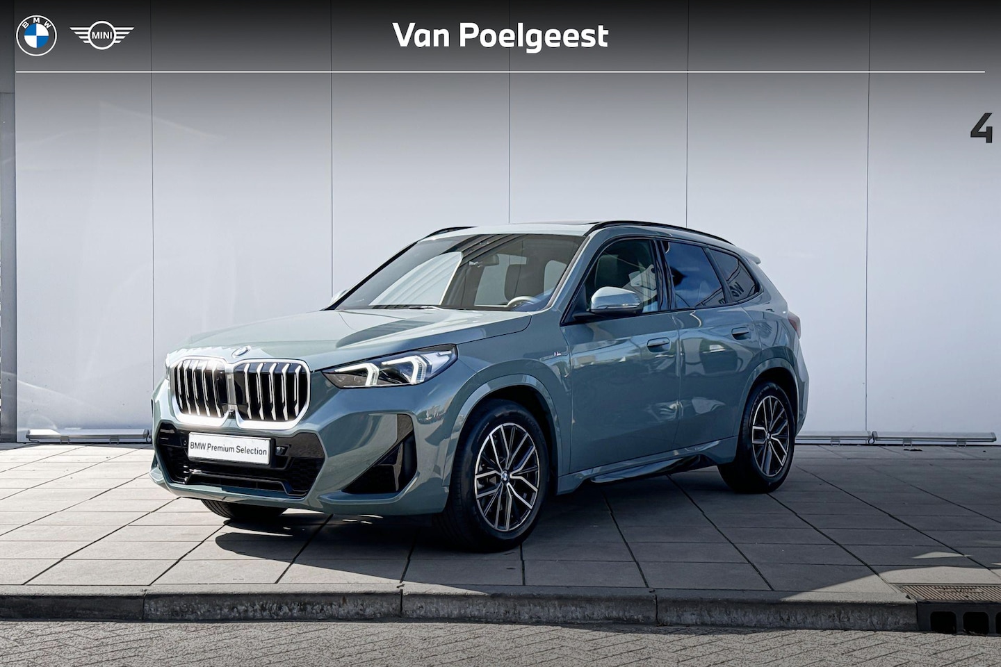 BMW X1 - xDrive23i M-Sport / Driving Assistant Professional / Head-Up / Koplampen Adaptief / Glazen - AutoWereld.nl