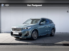 BMW X1 - xDrive23i M-Sport / Driving Assistant Professional / Head-Up / Koplampen Adaptief / Glazen