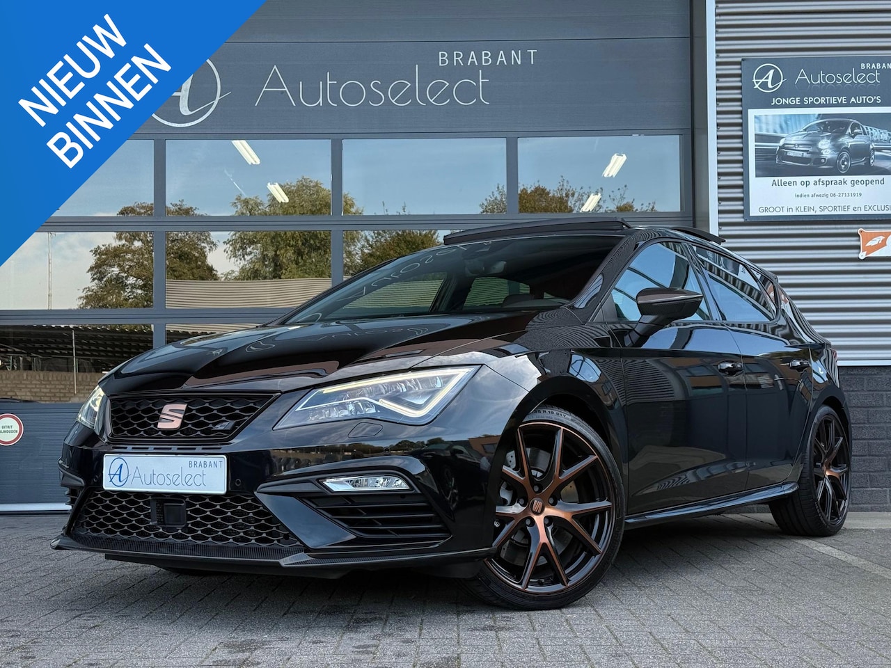 SEAT Leon - 2.0 TSI CUPRA Ultimate Edition Pano Carbon - AutoWereld.nl