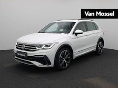 Volkswagen Tiguan - 1.4 TSI eHybrid R-Line Business+ 245 PK | R-Line | Automaat | Trekhaak | Panoramadak | 360
