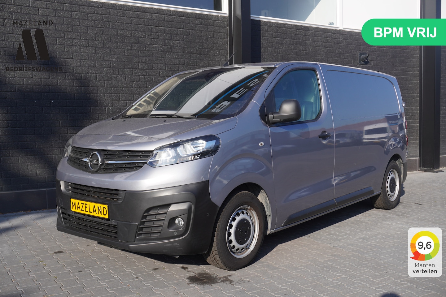 Opel Vivaro - 2.0 CDTI 177PK L2 Automaat EURO 6 - Airco - Navi - Cruise - € 13.950,- Excl. - AutoWereld.nl