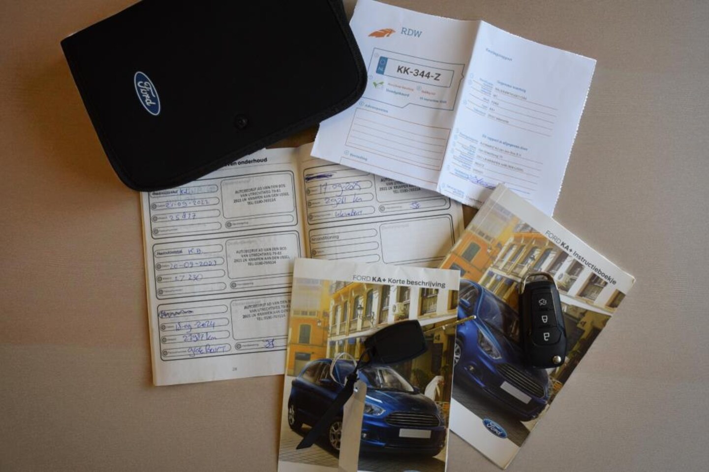 Ford Ka - 1.2 Trend Ultimate, Airco, Cruisecontrol, Eerste eigenaar, 29270KM, NAP