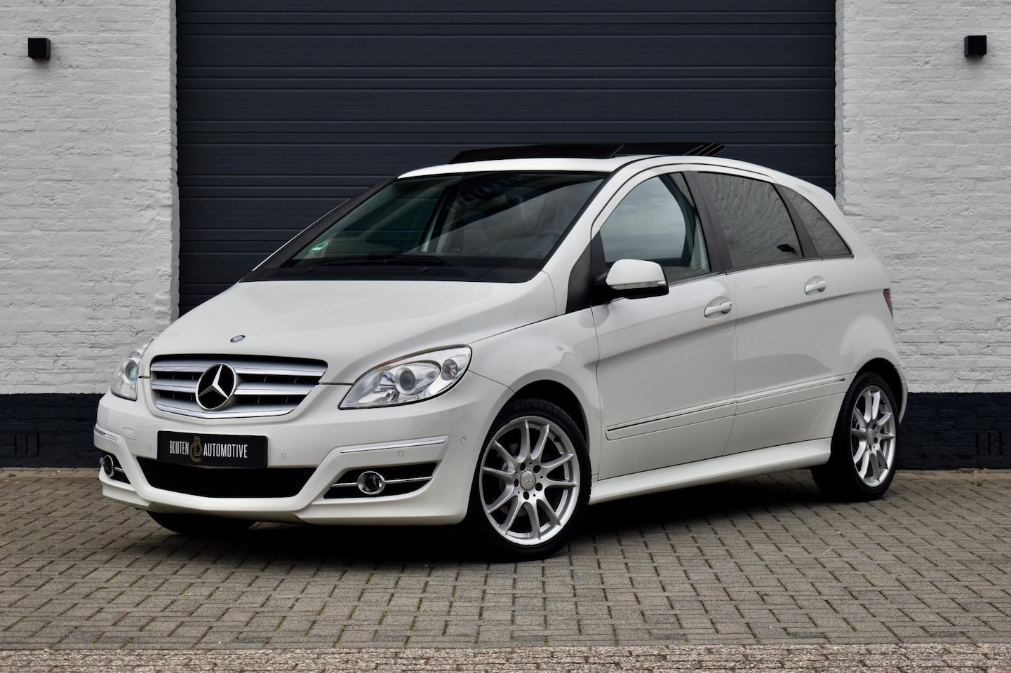 Mercedes-Benz B-klasse - 160 Business Class | Panodak | Trekhaak | Automaat | - AutoWereld.nl