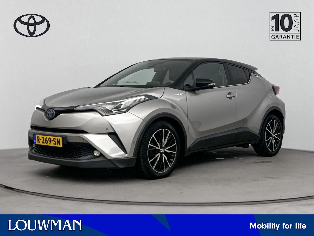 Toyota C-HR - 1.8 Hybrid Adventure | Dodehoek Detector | Lederen Bekleding | Voorstoelen Verwarmd | Stuu - AutoWereld.nl