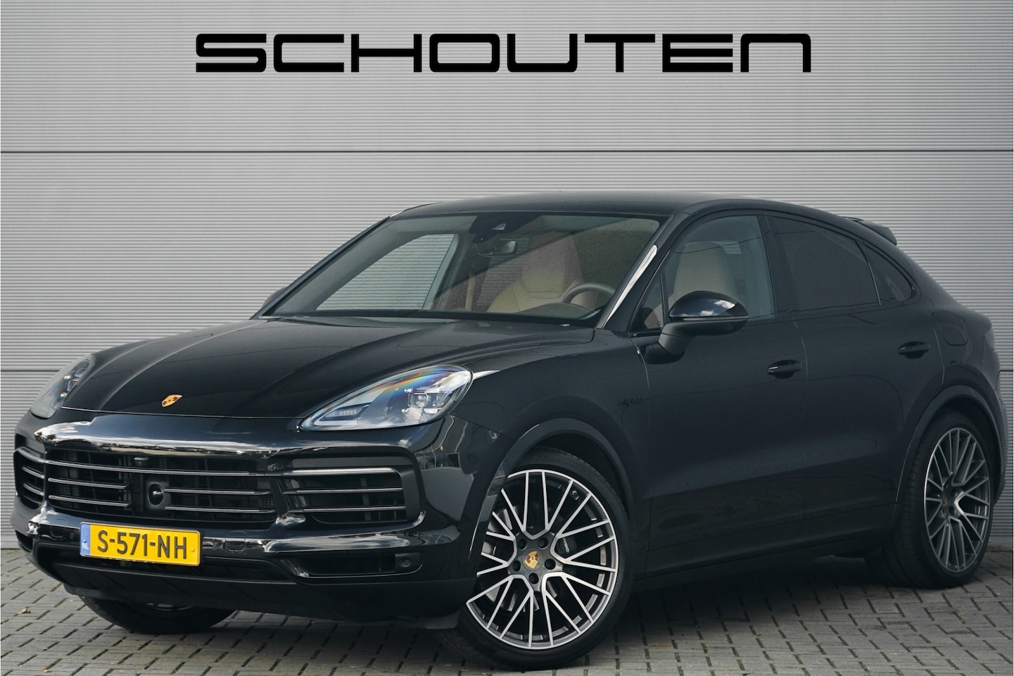 Porsche Cayenne Coupé - 3.0 E-Hybrid Platinum Luchtvering ACC 22" Elek Trekhaak - AutoWereld.nl
