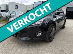 Ford Focus Wagon - 1.0 EcoBoost Titanium Bj 2014 Goed rijdende Auto waar niks mis mee is