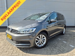 Volkswagen Touran - 1.5 TSI Comf.Exclusive, Automaat, applecarplay/android, LED, trekhaak afneembaar, PDC/Came