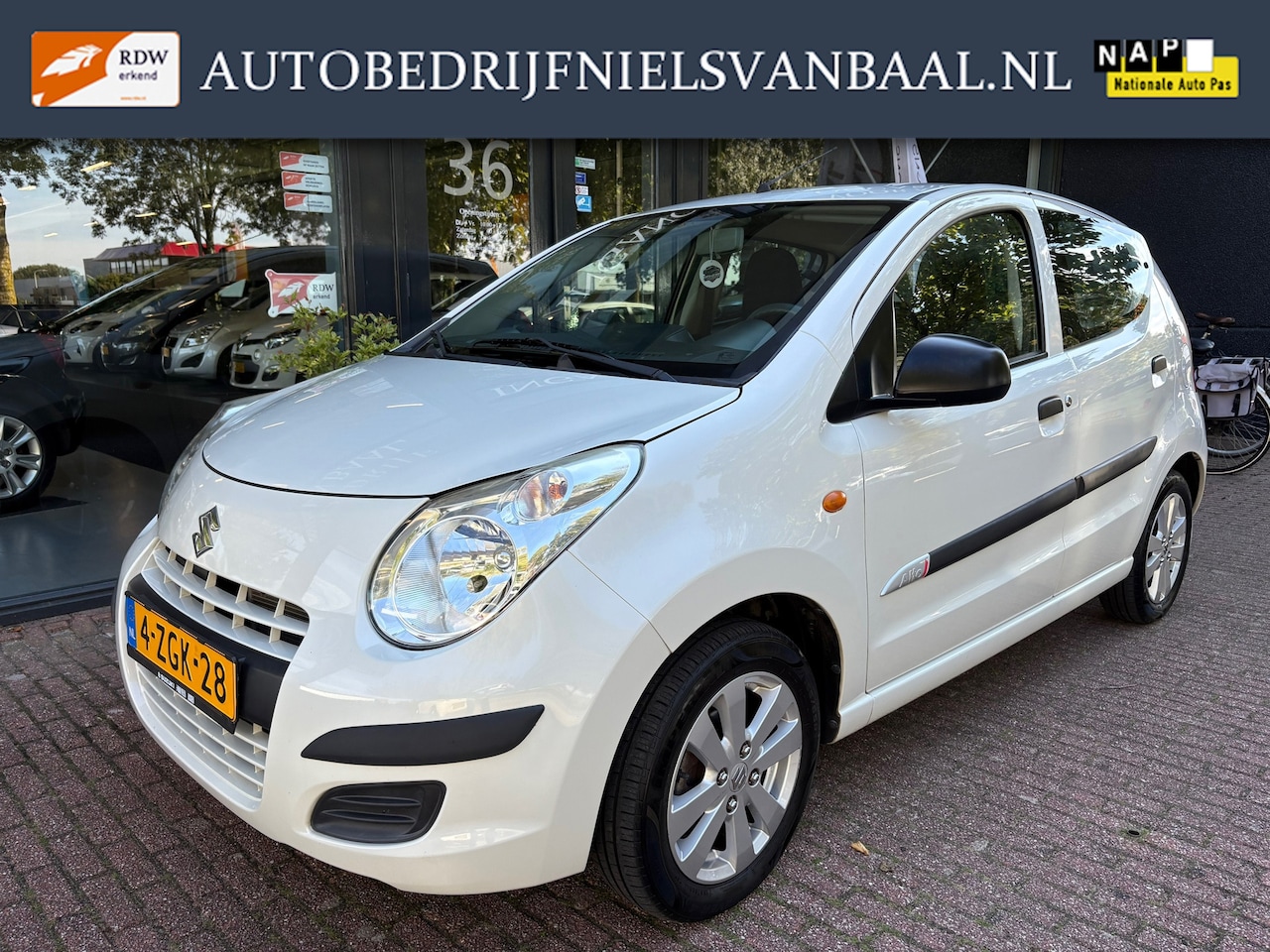 Suzuki Alto - 1.0 Celebration EASSS 44Dkm NAP/1 Eigenaar/Airco - AutoWereld.nl