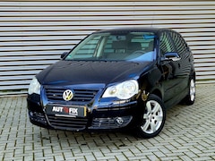 Volkswagen Polo - 1.4-16V Trendline PDC / Airco / Cruise / Stoelverw