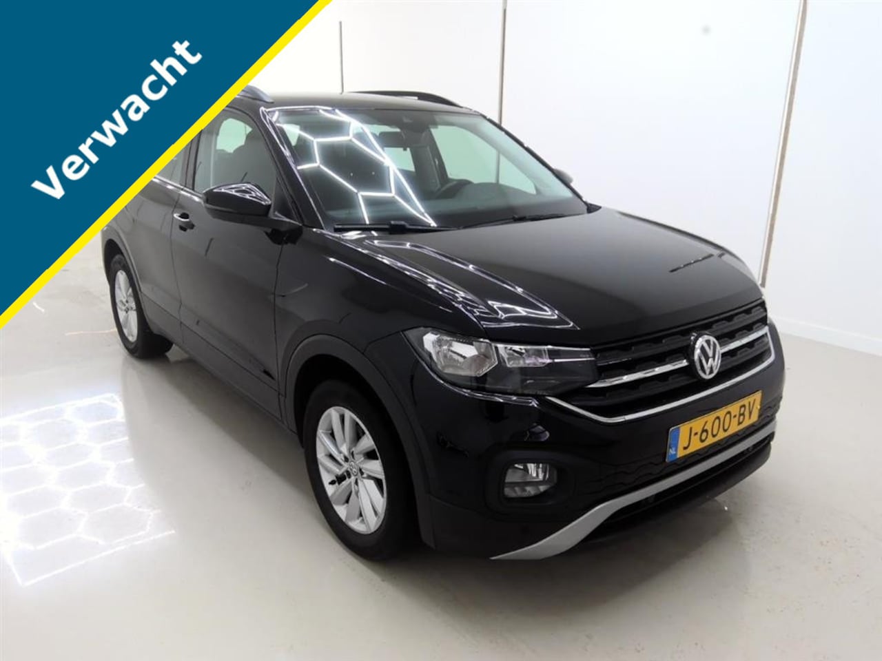 Volkswagen T-Cross - VERWACHT! 1.0 TSI ACTI LIFE BUSINESS (36.800 KM!) - AutoWereld.nl