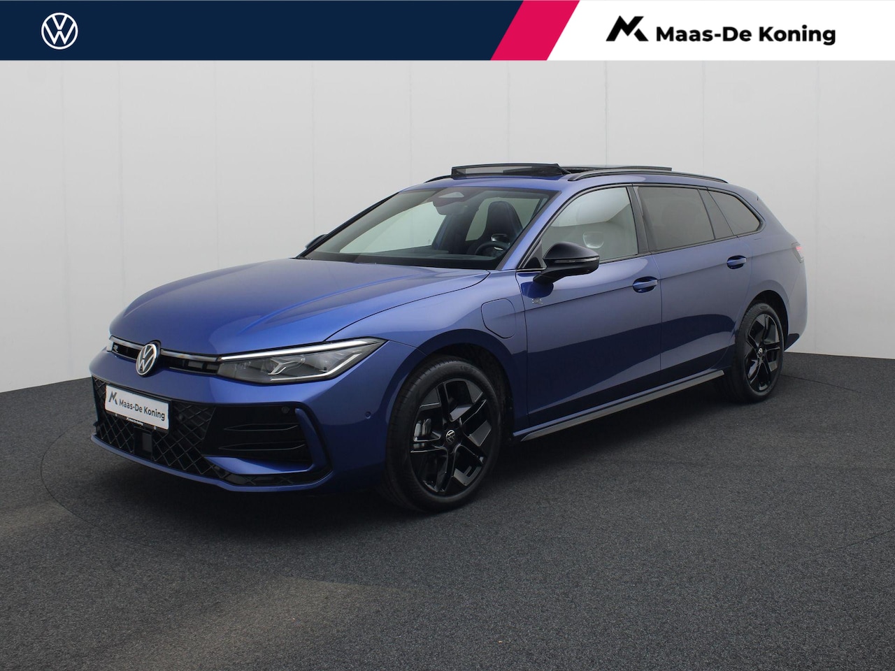 Volkswagen Passat Variant - 1.5eHybrid 200kW/272PK R-Line Blackstyle DSG · Panoramadak · Trekhaak · Navi · 360° Camera - AutoWereld.nl