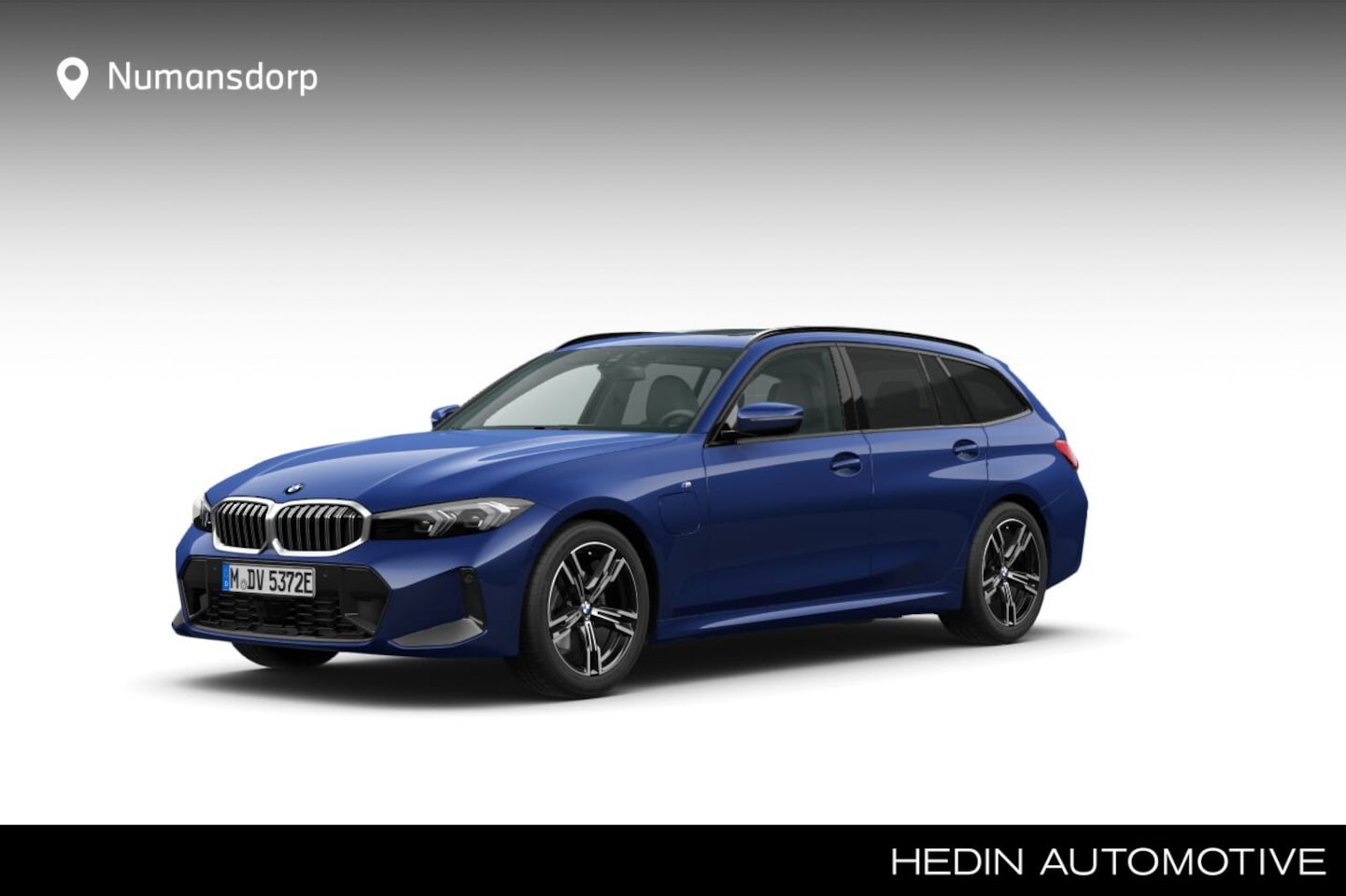BMW 3-serie Touring - 330e | NW Model | M-Sport | 18'' | Panorama | Camera | Elek. Trekhaak | HiFi - AutoWereld.nl