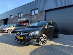 Mercedes-Benz B-klasse - 180 Activity Edition | 12MND GARANTIE | AUTOMAAT | NAVI | LED | LEDER | NL-AUTO |