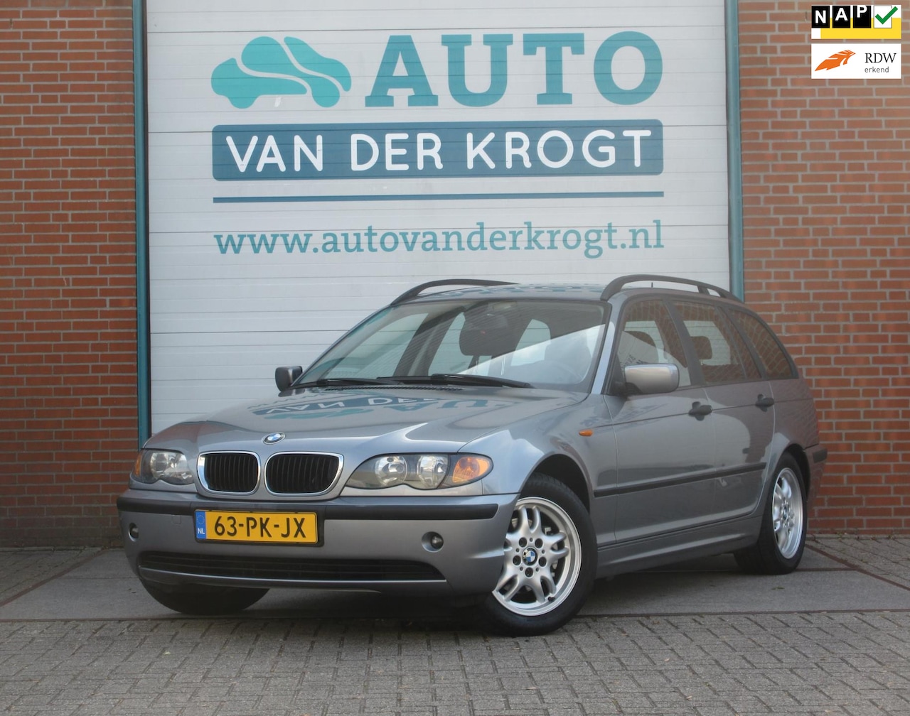 BMW 3-serie Touring - 318i Edition 318i Edition, Airco, Trekhaak, Dealer auto, APK 9-26 - AutoWereld.nl