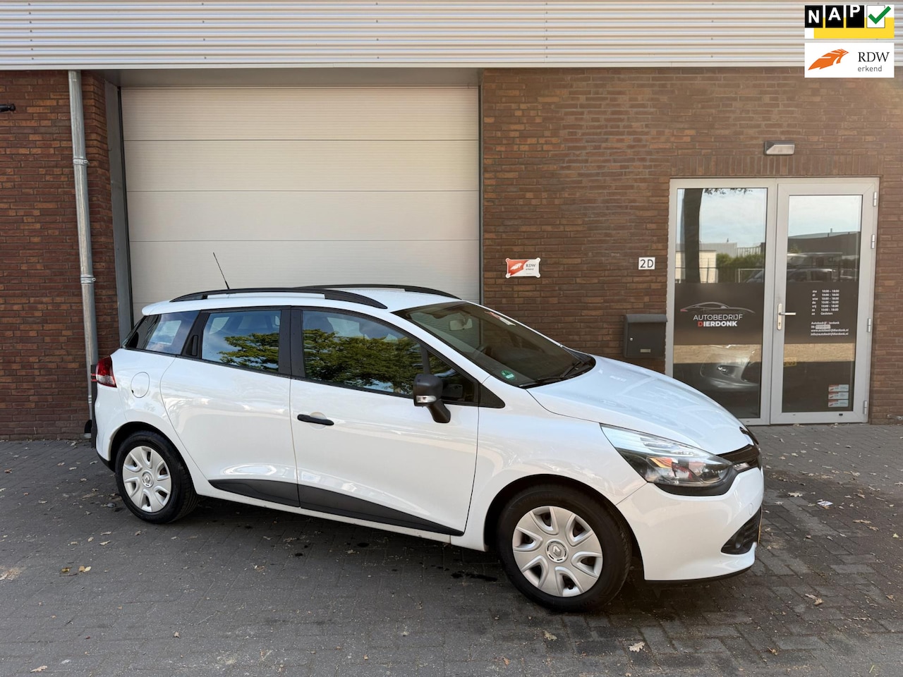 Renault Clio Estate - 0.9 TCe Authentique|AIRCO|NIEUWE APK|CRUISE CTRL - AutoWereld.nl