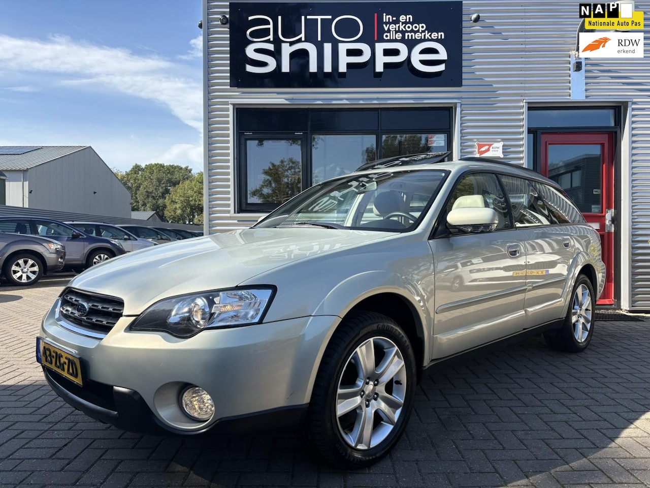 Subaru Outback - 3.0R -4X4-245 PK-AUTOMAAT-VOLLEDER-OPEN DAK-STOELVERWARMING-ORIGINEEL NEDERLANDS!-114.677 - AutoWereld.nl