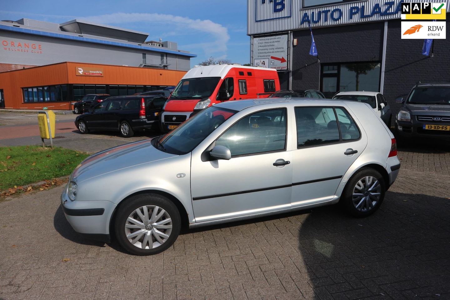 Volkswagen Golf - 1.4-16V AIRCO + APK 8 2026 - AutoWereld.nl