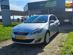 Peugeot 308 - 1.2 PureTech Allure Automaat leer