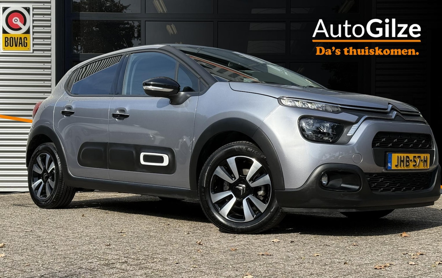 Citroën C3 - 1.2 PureTech Max Automaat l Lichtmetaal l AppleCarplay l DAB+ - AutoWereld.nl