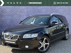 Volvo V50 - 2.0 Limited Edition | Xenon | Leder | Stoelverwarming | Parkeersensoren | getinte ruiten |