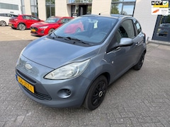 Ford Ka - 1.2 Trend / EERSTE EIGENAAR / 1 JAAR APK / BOEKJES / 2 SLEUTELS / GOED ONDERHOUDEN / MEENE