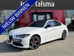 Alfa Romeo Giulia - 2.0 T GME AWD Veloce | 19" Velgen | Panoramadak | Adas 2 | Carplay en Android