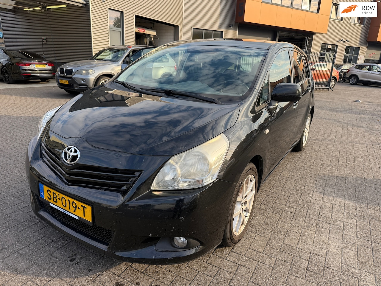 Toyota Verso - 2.0 D-4D Dynamic Business Achteruitrijcamera Parkeersensoren - AutoWereld.nl