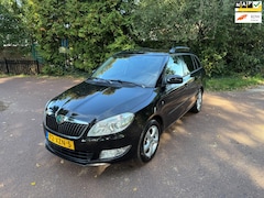 Skoda Fabia Combi - 1.2 TSI Tour / Airco / NAP / Apk / Trekhaak / Aux /
