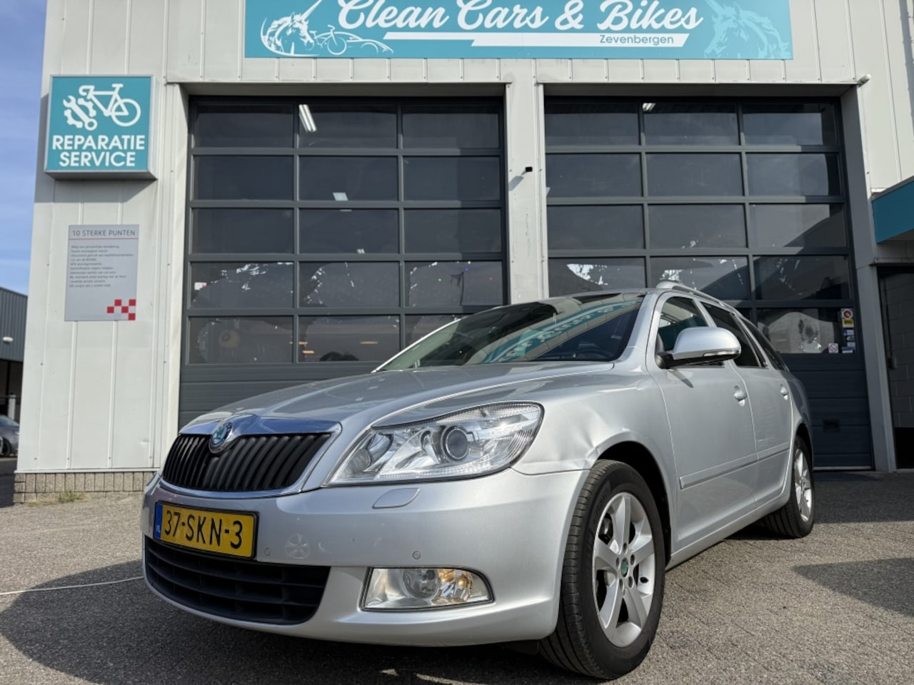 Skoda Octavia Combi - 1.2 TSI Elegance Bns - AutoWereld.nl
