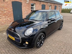 MINI Cooper - 1.5 Business Black Edition 5-Drs