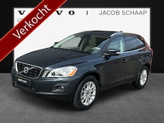 Volvo XC60 - 3.0 T6 AWD Summum / Keyless entry / 18" Velgen / Trekhaak / Achterruitrij camera /