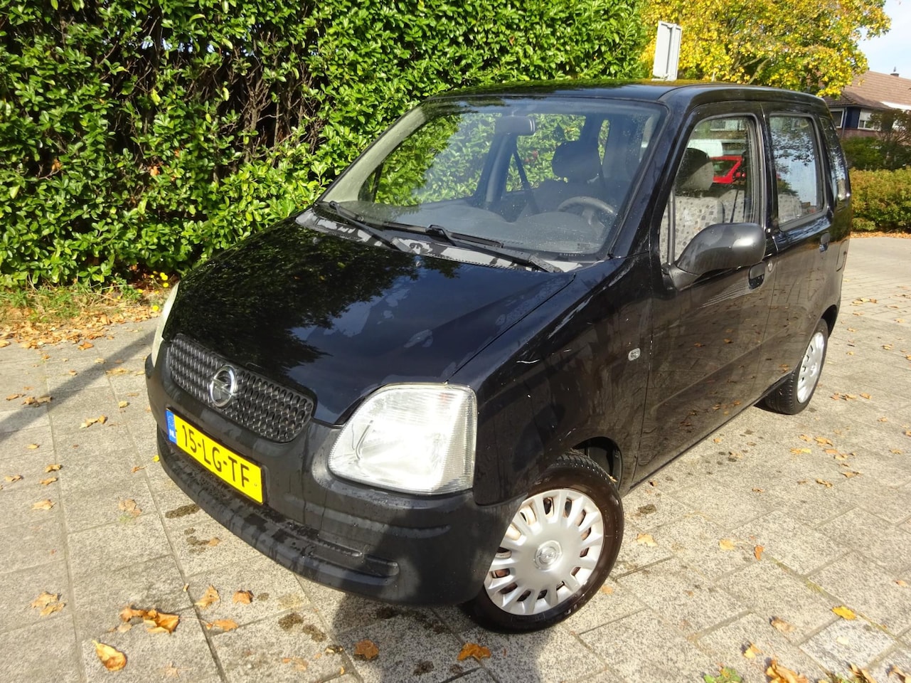Opel Agila - 1.0-12V MET JAAR APK - AutoWereld.nl