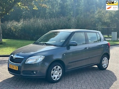 Skoda Fabia - 1.4-16V Ambiente/AIRCO/CRUISE/ELECRAMEN VOOR