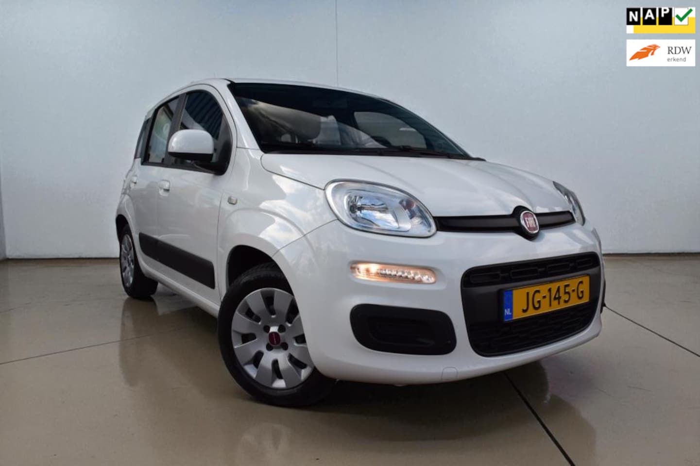 Fiat Panda - 1.2 Edizione Cool 1.2 Edizione Cool, 4cilinder, Distributieset vervangen, Top onderhouden, eerste eigenaar - AutoWereld.nl