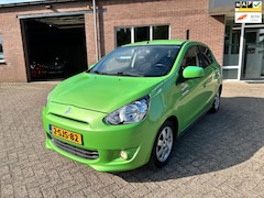 Mitsubishi Space Star - 1.0 Intense // Nieuwe APK // Airco