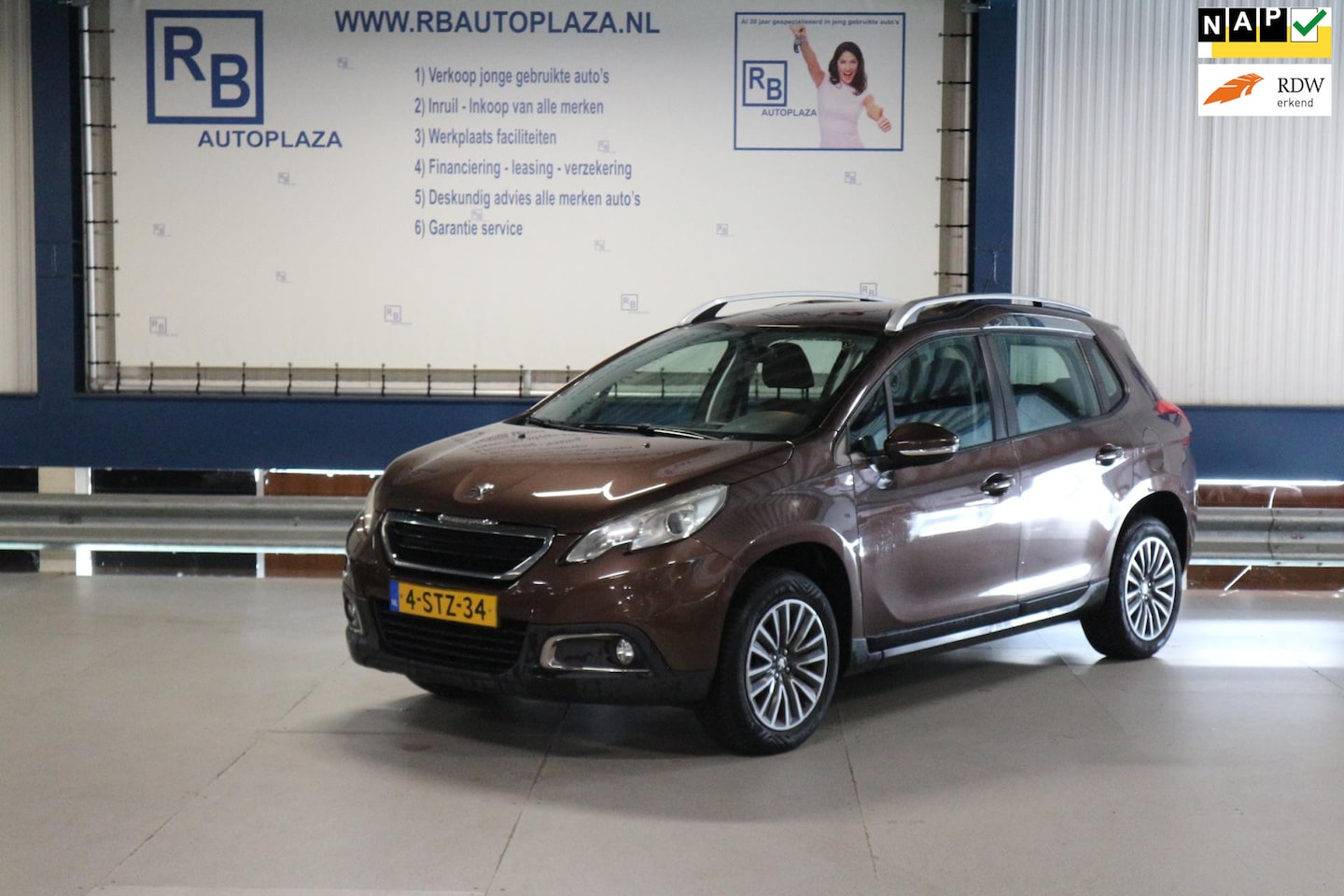 Peugeot 2008 - 1.2 VTi Active / 12 MAANDEN GARANTIE ! ! ! - AutoWereld.nl