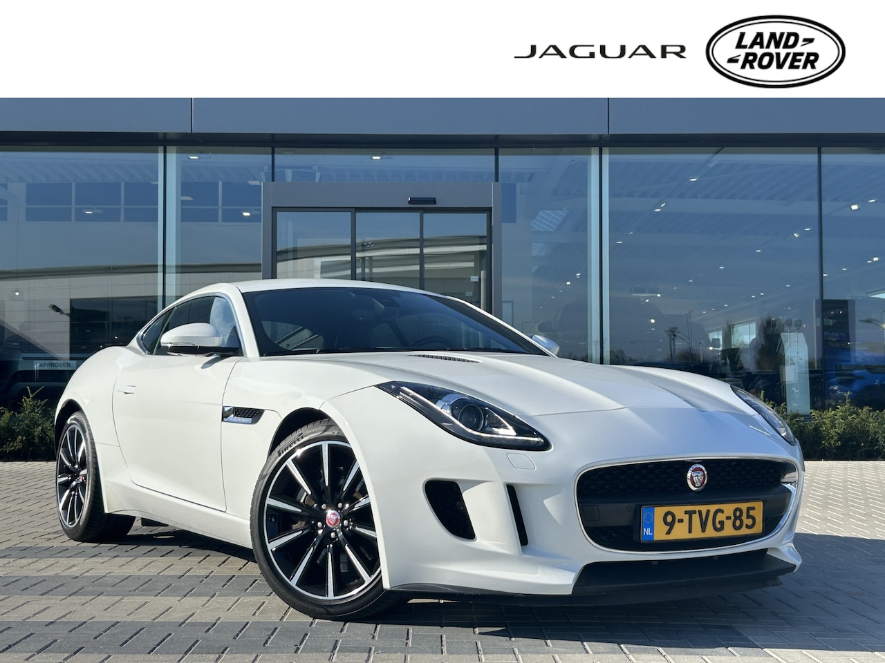 Jaguar F-type - 3.0 V6 340pk Aut. Coupé | 12 maanden garantie | Goed onderhouden F-TYPE | - AutoWereld.nl