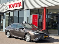 Toyota Camry - 2.5 Hybrid Premium | Leder | Stoel VW | JBL | Xenon | Nav | A. c