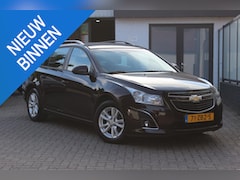 Chevrolet Cruze Station Wagon - 1.4T LT Airco, Camera, Dorpel beschadigd