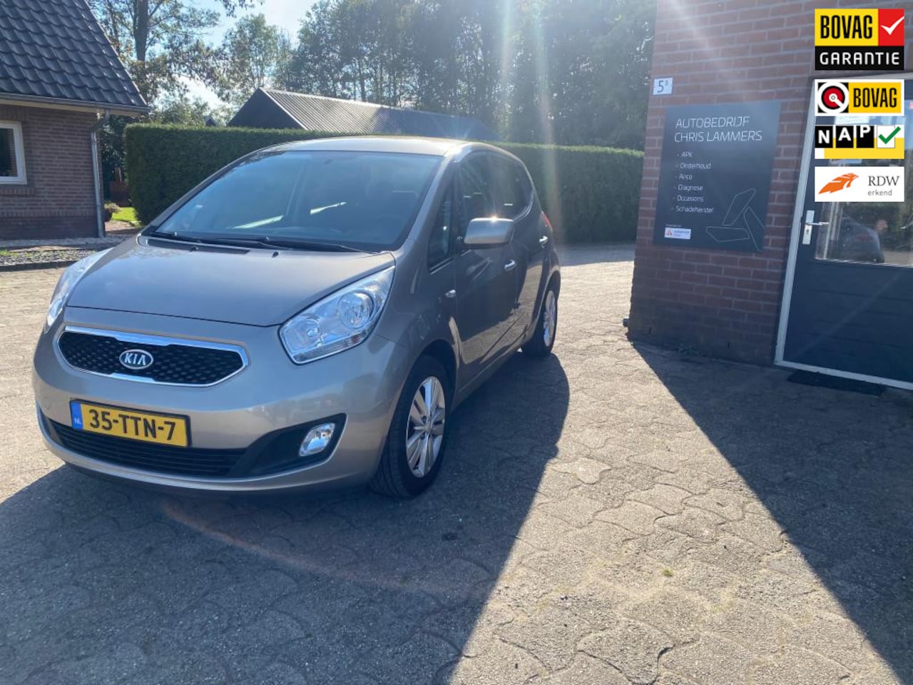 Kia Venga - 1.4 CVVT Plus Pack 1.4 CVVT Plus Pack - AutoWereld.nl
