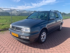 Volkswagen Golf Variant - 1.8 Milestone