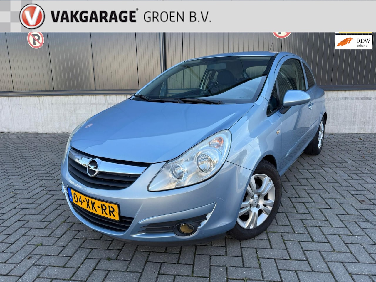Opel Corsa - 1.4-16V Enjoy / VOL - Automaat / airco / cruise / PDC / l.m. velgen ! - AutoWereld.nl