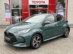 Toyota Yaris - HYBRID 115 DYNAMIC NIEUW & DIRECT LEVERBAAR KEYLESS LED-VERLICHTING CAMERA 16" LM-VELGEN A