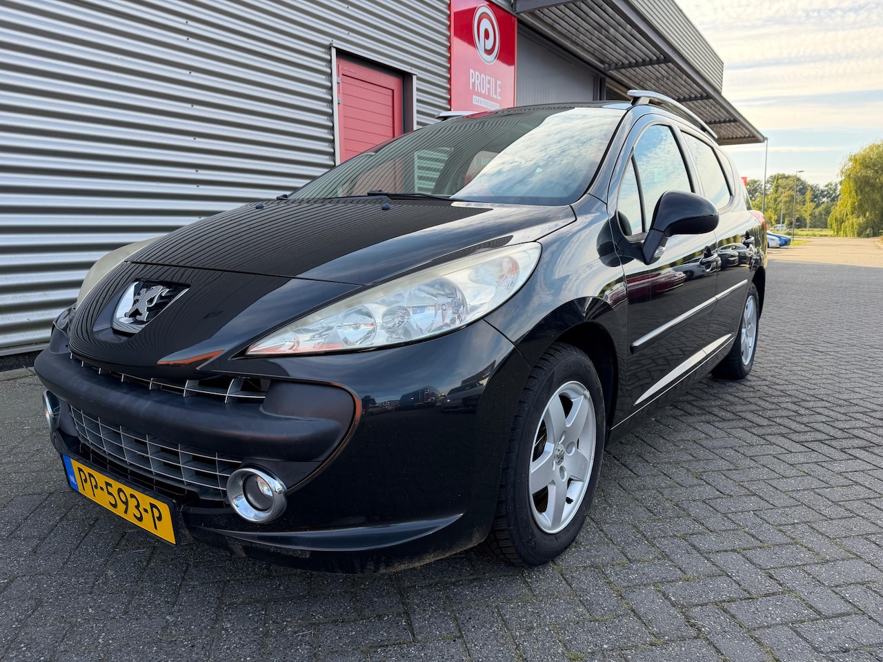 Peugeot 207 SW - 1.4 VTi X-line EXPORT/HANDEL | Pano | Airco | Radio/Cd | PDC | LMV - AutoWereld.nl