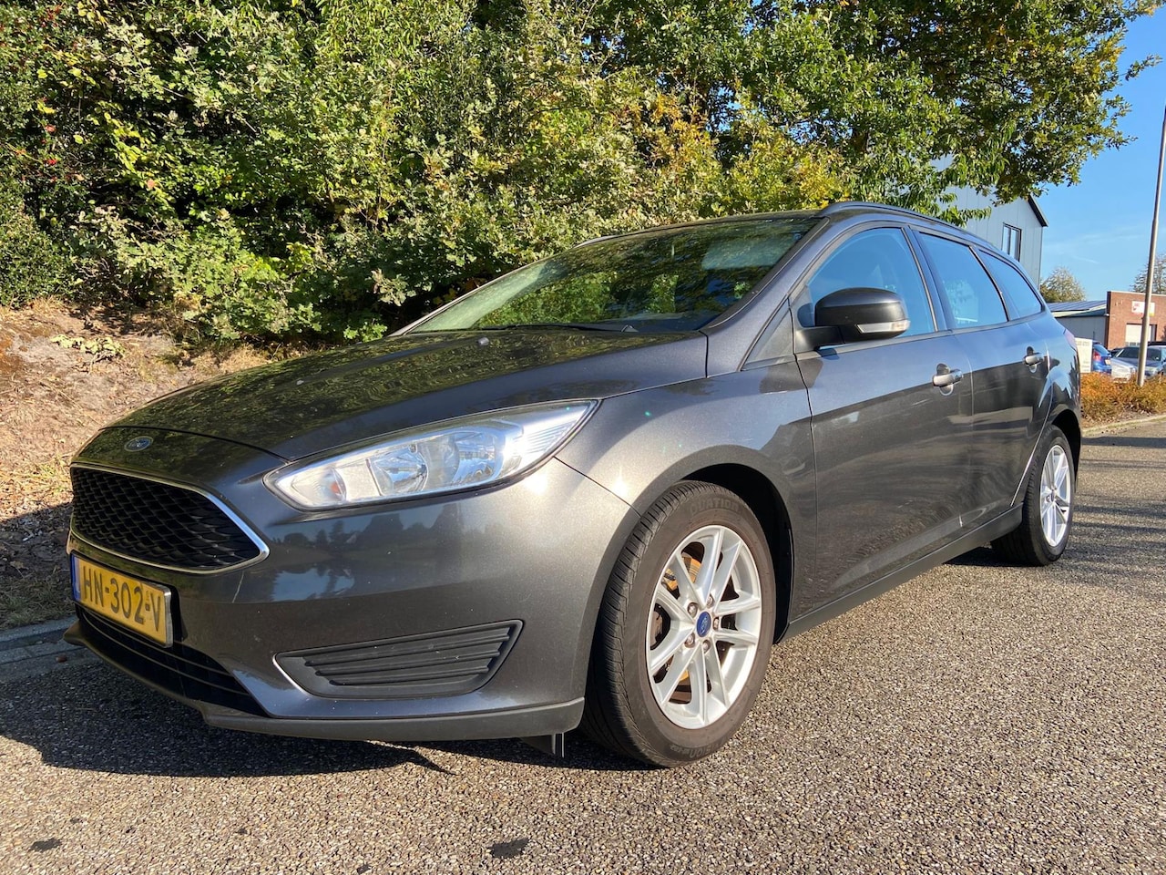 Ford Focus Wagon - 1.0 Trend Edition 1.0 Trend Edition, BJ' 12-2015, Facelift! - AutoWereld.nl