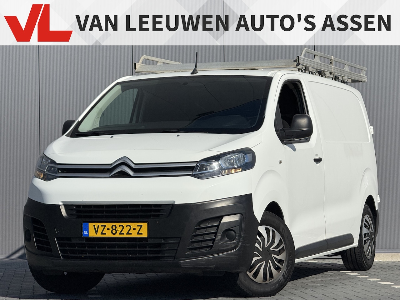 Citroën Jumpy - 1.6 BlueHDI 95 Comfort M | APK 23-09-2026 | Navi | Cruise | Trekhaak - AutoWereld.nl