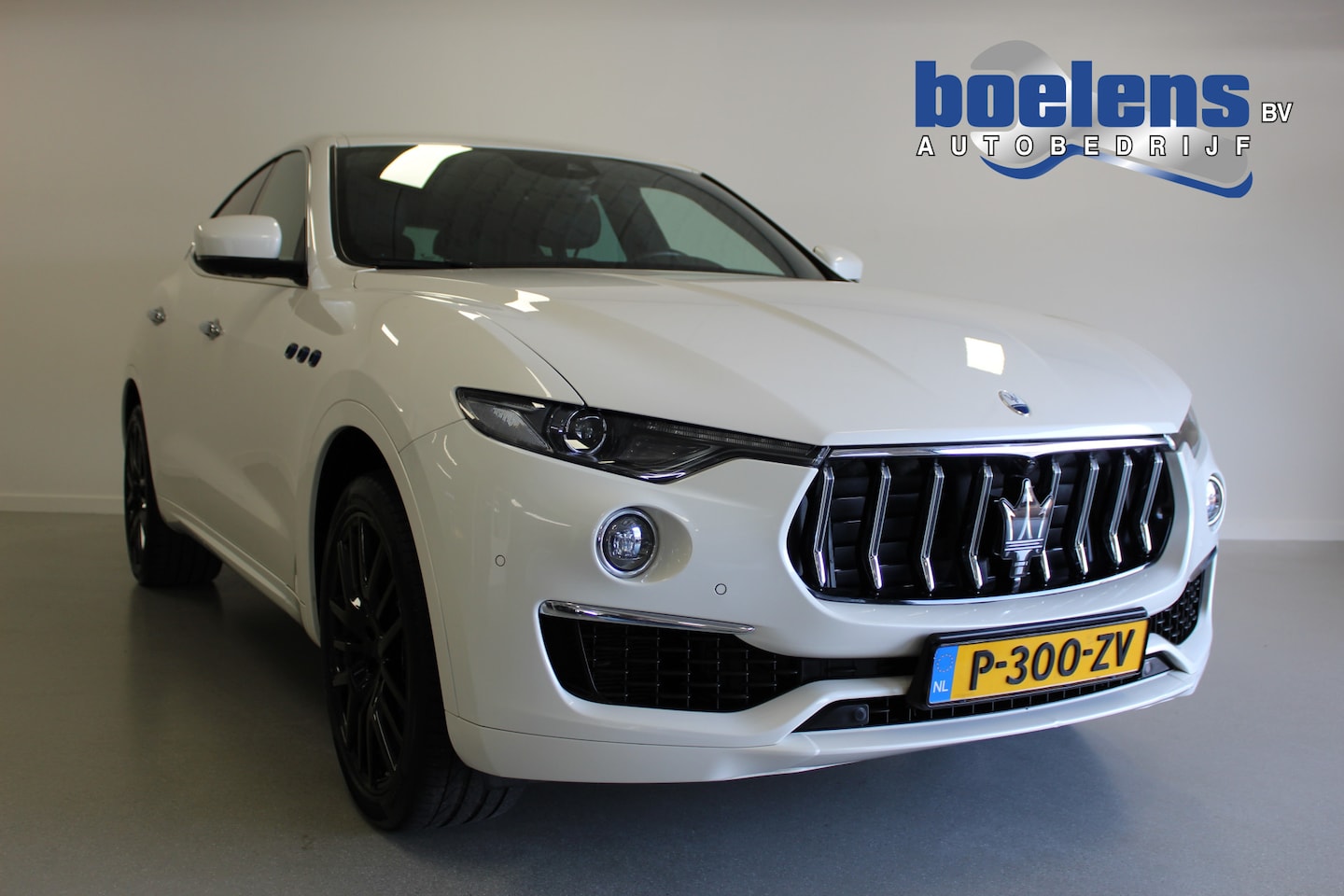 Maserati Levante - 2.0 Hybrid Executive | NL-AUTO! | CAMERA | CARPLAY | 331PK | ACC | KEYLESS | LUCHT-V | CLI - AutoWereld.nl
