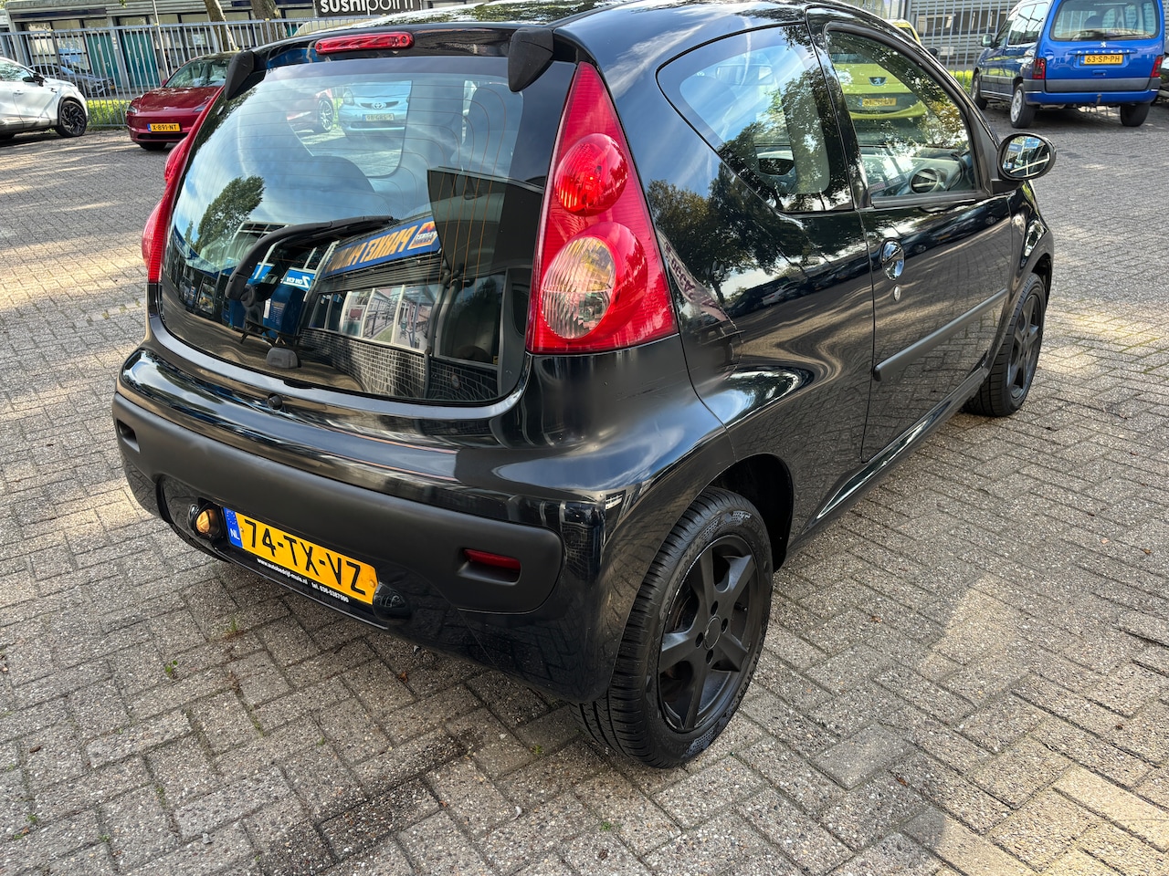 Peugeot 107 - 1.0-12V XS | Nieuwe apk, remmen, uitlaat. Etc.