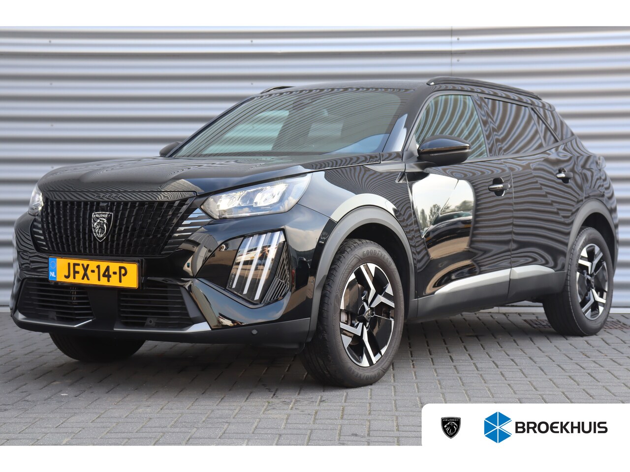 Peugeot 2008 - 1.2 PURETECH 130PK ALLURE PACK AUTOMAAT / NAVI / LEDER / CLIMA / LED / PDC / 17" LMV / CAM - AutoWereld.nl